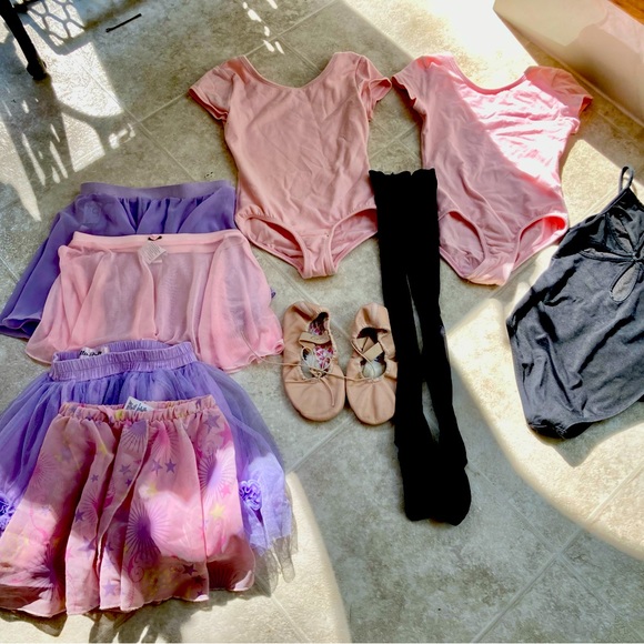 Girls size 6/7 dance lot - Picture 1 of 1